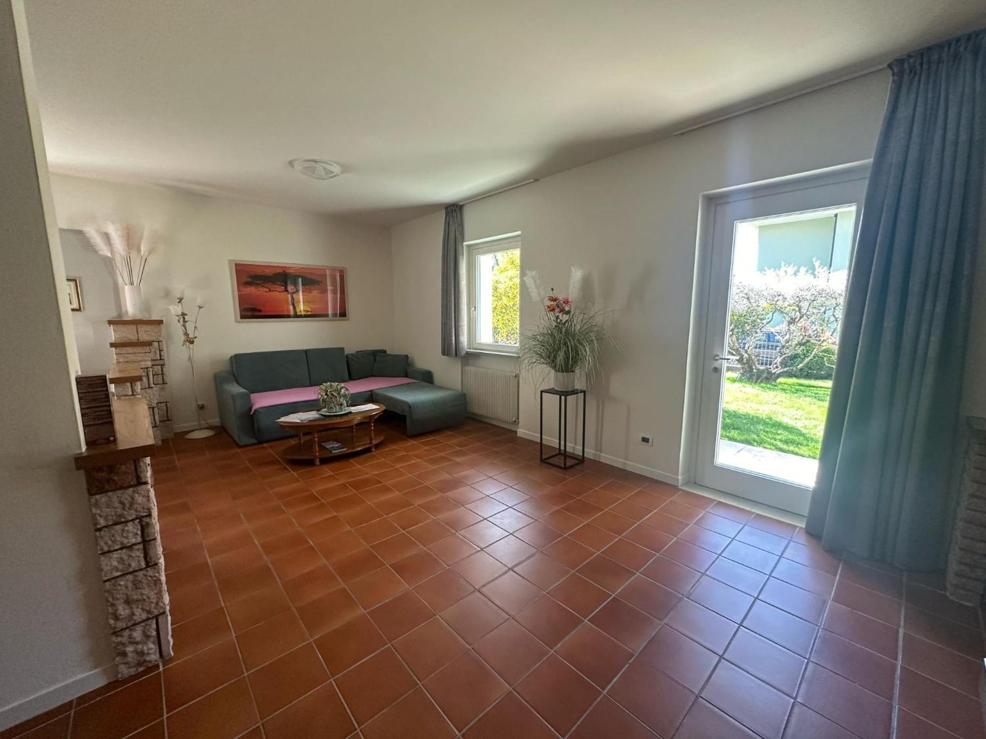 Residence Villa Dalila - Appartamento Dalila Riva del Garda Exterior photo